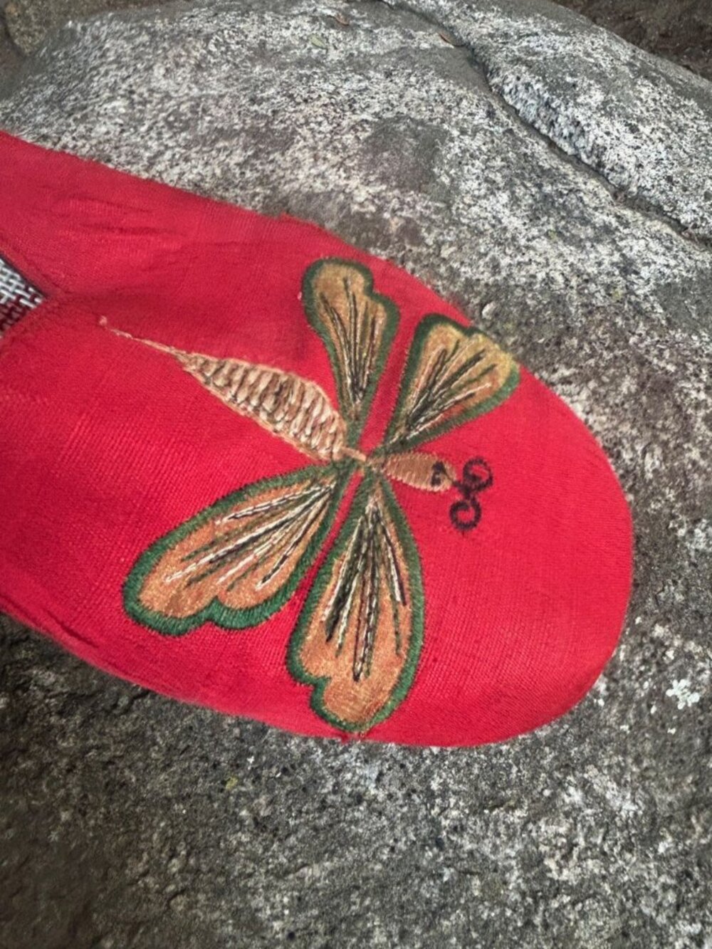 April Cornell Red Dragonfly Embroidered Slides Mules Size 39 - Picture 7 of 10